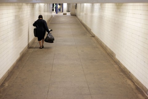 usa, etat de New York, New York City, Manhattan, brooklyn, metro, mta, transport, femme, travail,