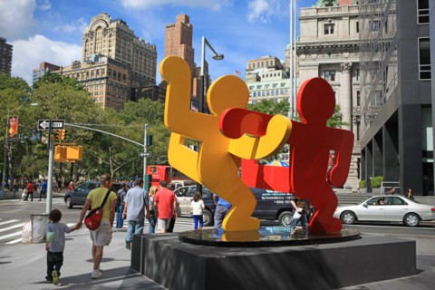 usa, etat de New York, New York City, Manhattan, financial district, pointe de Manhattan, sculpture, keith haring,