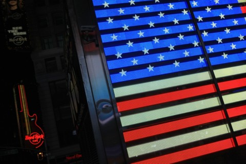 usa, etat de New York, New York City, Manhattan, Midtown, Broadway, vers Times Square, neons, nuit,