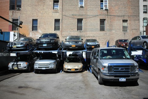 usa, state of New York, NYC, Manhattan, nolita, parking, voitures superposees, car park,