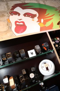 France, ile de france, paris 2e arrondissement, 4 rue tiquetonne, boutique chez maman, montres, mode, 
Date : 2011-2012