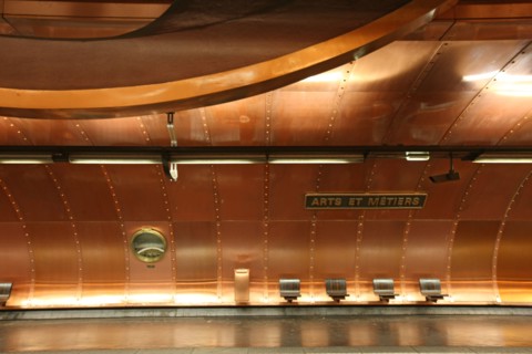 France, ile de france, paris, 3e arrondissement, station de metro arts et metiers, cuivre, 
Date : 2011-2012