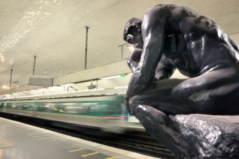 France, ile de france, paris, 7e arrondissement, station de metro varenne, statues, sculpture d'auguste rodin, le penseur, 
Date : 2011-2012