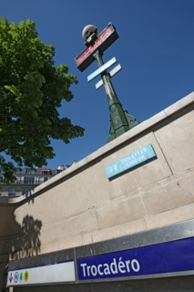 France, ile de france, paris, 16e arrondissement, 1 place du trocadero, station de metro trocadero, 
Date : 2011-2012