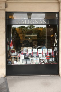 France, ile de france, paris 8e arrondissement, 224 rue de rivoli, librairie galignani, librairie anglophone, sous les arcades
Date : 2011-2012