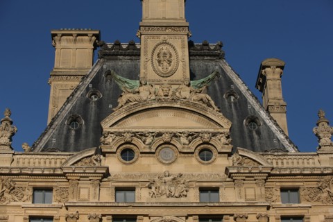 France, ile de france, paris 1er arrondissement, louvre, rue de rivoli, ancien palais des tuileries, pavillon de marsan, musee des arts decoratifs, detail, sculpture, 
Date : 2011-2012