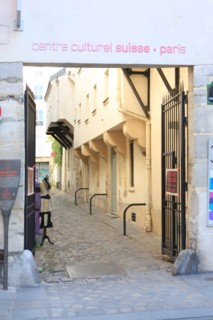 France, ile de france, paris 3e arrondissement, le marais, impasse des arbaletriers, centre culturel suisse, rue des francs bourgeois, 
Date : 2011-2012