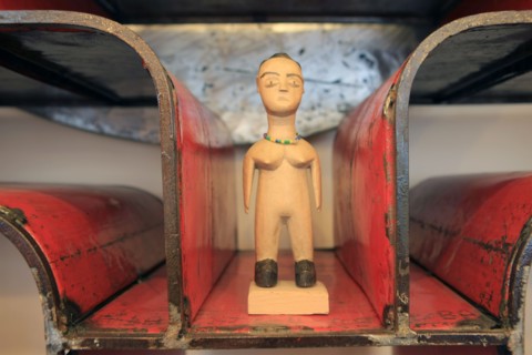 France, ile de france, paris 3e arrondissement, le marais, 9 bis rue elzevir, boutique csao, deco, afrique, objets, 
Date : 2011-2012