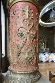 France, ile de france, paris 3e arrondissement, 3 bis rue papin, gaite lyrique, architecte manuelle gautrand, arts numeriques, foyer historique, detail colonne, 
Date : 2011-2012