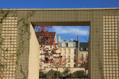France, ile de france, paris 3e arrondissement, le marais, jardin anne frank, treillage, 
Date : 2011-2012