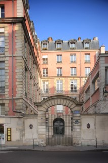 France, ile de france, paris 3e arrondissement, le marais, 4 rue du parc royal, facade sur rue de l'hotel de canillac, hotel particulier, 
Date : 2011-2012