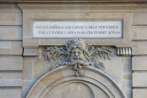 France, ile de france, paris 3e arrondissement, le marais, angle 131 de la rue de turenne et la rue charlot, fontaine de boucherat, detail, 
Date : 2011-2012