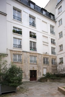 France, ile de france, paris 4e arrondissement, le marais, marche saint paul, batiment 7a de la cour rabelais, entree par la rue de l'ave maria, 
Date : 2011-2012
