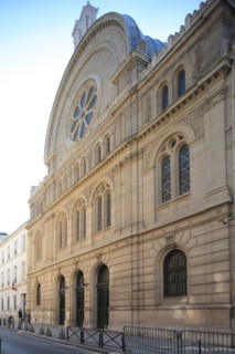 France, ile de france, paris 4e arrondissement, le marais, rue des tournelles n21 synagogue de la rue des tournelles, facade sur rue, pendant au 14 place des vosges, judaisme, edifice religieux, 
Date...