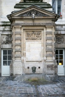 Paris 4e Marais, fontaine de Jarente, impasse de la poissonnerie
Date : 2011-2012