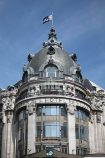 France, ile de france, paris 4e arrondissement, rue de rivoli, bhv, bazar de l'hotel de ville, dome, coupole, rotonde, facade.
Date : 2011-2012