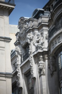 France, ile de france, paris 4e arrondissement, rue de rivoli, bhv, bazar de l'hotel de ville, dome, coupole, rotonde, facade.
Date : 2011-2012
