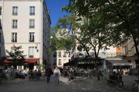 France, ile de france, paris, le marais, 4e arrondissement, place du marche sainte catherine, restaurants.
Date : 2011-2012