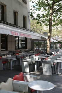 Terrasse du Café Beaubourg, Paris