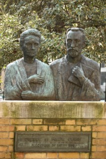 France, ile de france, paris 5e arrondissement, 11 rue pierre et marie curie, institut curie, musee pierre et marie curie, laboratoire de marie curie, science, histoire, radium, radioactivite.
Date : ...