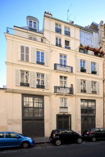 france, region ile de france, paris 6e arrondissement, montparnasse, rue joseph bara, n3, au rendez vous des artistes.
Date : 2011-2012