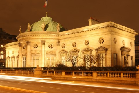 France, ile de france, paris 7e arrondissement, quai anatole france, palais de la legion d'honneur, hotel de salm, rotonde, nuit.
Date : 2011-2012