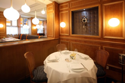 France, ile de france, paris 7e arrondissement, 9 rue de bourgogne, restaurant tante marguerite, groupe bernard loiseau, gastronomie.
Date : 2011-2012