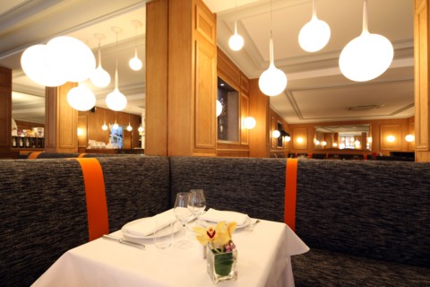 France, ile de france, paris 7e arrondissement, 9 rue de bourgogne, restaurant tante marguerite, groupe bernard loiseau, gastronomie.
Date : 2011-2012