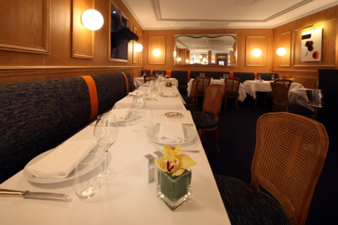 France, ile de france, paris 7e arrondissement, 9 rue de bourgogne, restaurant tante marguerite, groupe bernard loiseau, gastronomie.
Date : 2011-2012