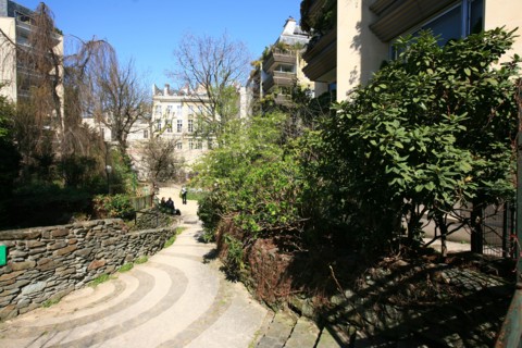 France, ile de france, paris 7e arrondissement, jardin roger stephane, au bout de la rue recamier.
Date : 2011-2012
