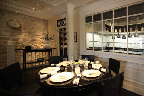 France, ile de france, paris 6e arrondissement, 9 rue de l'Ecole de Medecine, creperie restaurant, compagnie de bretagne, decoration de pierre yves rochon, architecte.
Date : 2011-2012