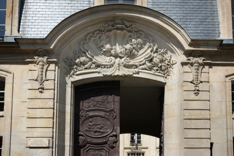 France, ile de france, paris, 7e arrondissement, 56 rue de varenne, hotel gouffier de thoix, services du premier ministre, quartier des ministeres, faubourg saint germain, louis aragon et elsa triolet...