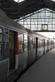France, ile de france, paris 8e arrondissement, gare saint lazare, train, voies ferrees, sncf, rail, train de banlieue

Date : 2011-2012