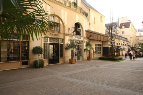 France, ile de france, paris 8e arrondissement, cite berryer, rue royale, boutiques, mode

Date : 2011-2012