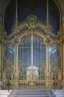 France, ile de france, paris 8e arrondissement, avenue winston churchill, petit palais, facade sur rue, portail,  grille fermee

Date : 2011-2012