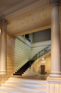 France, ile de france, paris 8e arrondissement, 7 rue velasquez, musee cernuschi, musee des arts asiatiques, mairie de paris, culture, hotel particulier, grand escalier, buste d'henri cernuschi

Date ...