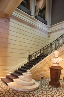 France, ile de france, paris 8e arrondissement, 7 rue velasquez, musee cernuschi, musee des arts asiatiques, mairie de paris, culture, hotel particulier, grand escalier, buste d'henri cernuschi

Date ...
