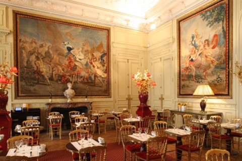 France, ile de france, paris 8e arrondissement, 158 boulevard haussmann,  cafe jacquemart, musee jacquemart andre, salon de the,  tapisseries et patisserie

Date : 2011-2012