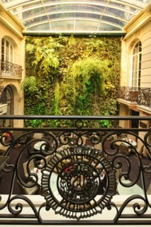 France, ile de france, paris 8e arrondissement, 49 rue pierre charron, pershing hall, restaurant, hotel, club, patio, andree putmann

Date : 2011-2012