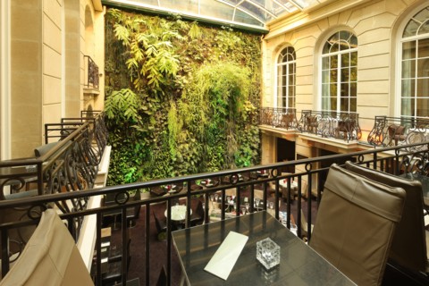 France, ile de france, paris 8e arrondissement, 49 rue pierre charron, pershing hall, restaurant, hotel, club, patio, andree putmann

Date : 2011-2012