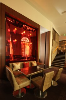 France, ile de france, paris 8e arrondissement, 49 rue pierre charron, pershing hall, restaurant, hotel, club, patio, andree putmann

Date : 2011-2012