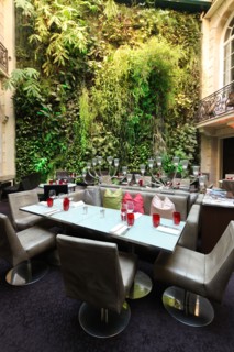 France, ile de france, paris 8e arrondissement, 49 rue pierre charron, pershing hall, restaurant, hotel, club, patio, andree putmann

Date : 2011-2012