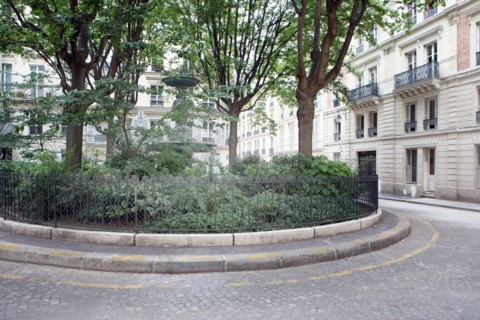 France, ile de france, paris, 9e arrondissement , cite de trevise, detail square et facades

Date : 2011-2012