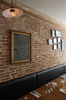 France, ile de france, paris  9e arrondissement, 19bis rue pierre fontaine, restaurant le garde temps, gastronomie, salle

Date : 2011-2012