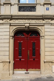 France, ile de france, paris 9e arrondissement,  9 rue henri monnier, facade d'immeuble, detail

Date : 2011-2012