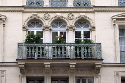 France, ile de france, paris 9e arrondissement, rue notre dame de lorette, immeuble, no52, restauration, decor, sculpture

Date : 2011-2012