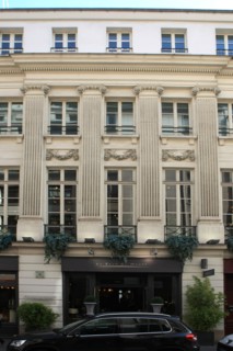 france, region ile de france, paris 9e arrondissement, rue caumartin n4, facade, 18emme siecle, pilastres, hotel

Date : 2011-2012
