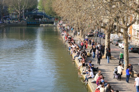 France, ile de france, paris 10e arrondissement, canal saint martin, quai de valmy, terrase du cafe chez prune

Date : 2011-2012