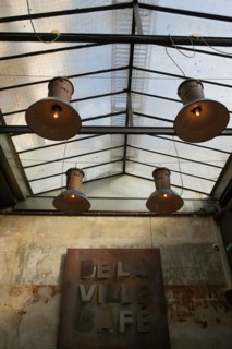 France, ile de france, paris 10e arrondissement, 34 boulevard de bonne nouvelle, restaurant, delaville cafe, salle et plafond 19e siecle

Date : 2011-2012
