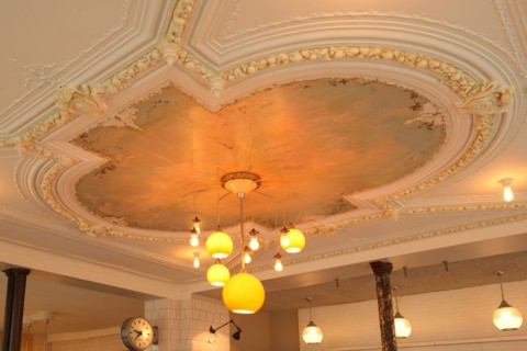 France, ile de france, paris 11e arrondissement, 41 rue de charonne, le pause cafe, bar, restaurant

Date : 2011-2012